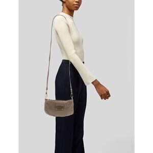 MARC JACOBS Classic Q Crossbody in Brown Leather